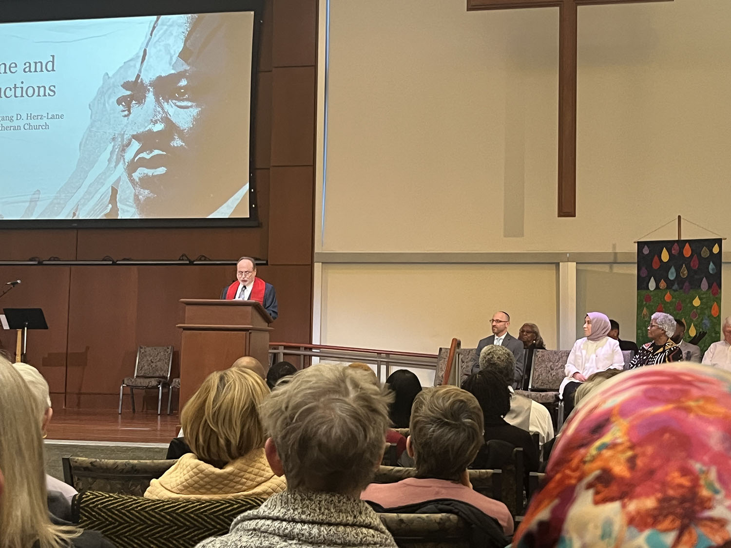 The Martin Luther King Jr. Interfaith Prayer Service was organized by Christ the King Lutheran Church. Divan Center member Meryem Teke gave a short presentation on the five pillars of Islam and guests were served Noah's pudding, a sign of diversity, prepared by Divan Center volunteers.